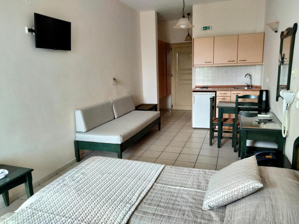 Zannis Hotel Resmo Dış mekan fotoğraf