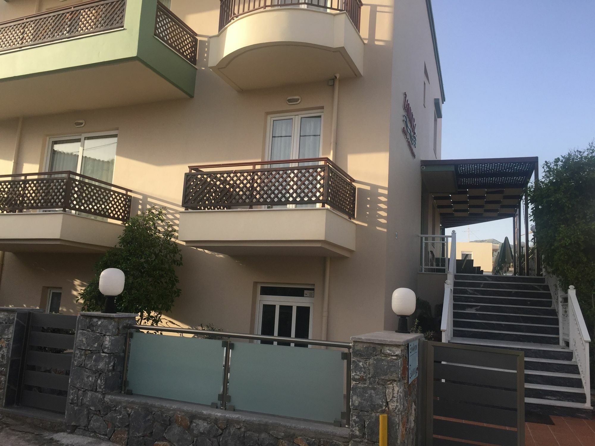 Zannis Hotel Resmo Dış mekan fotoğraf